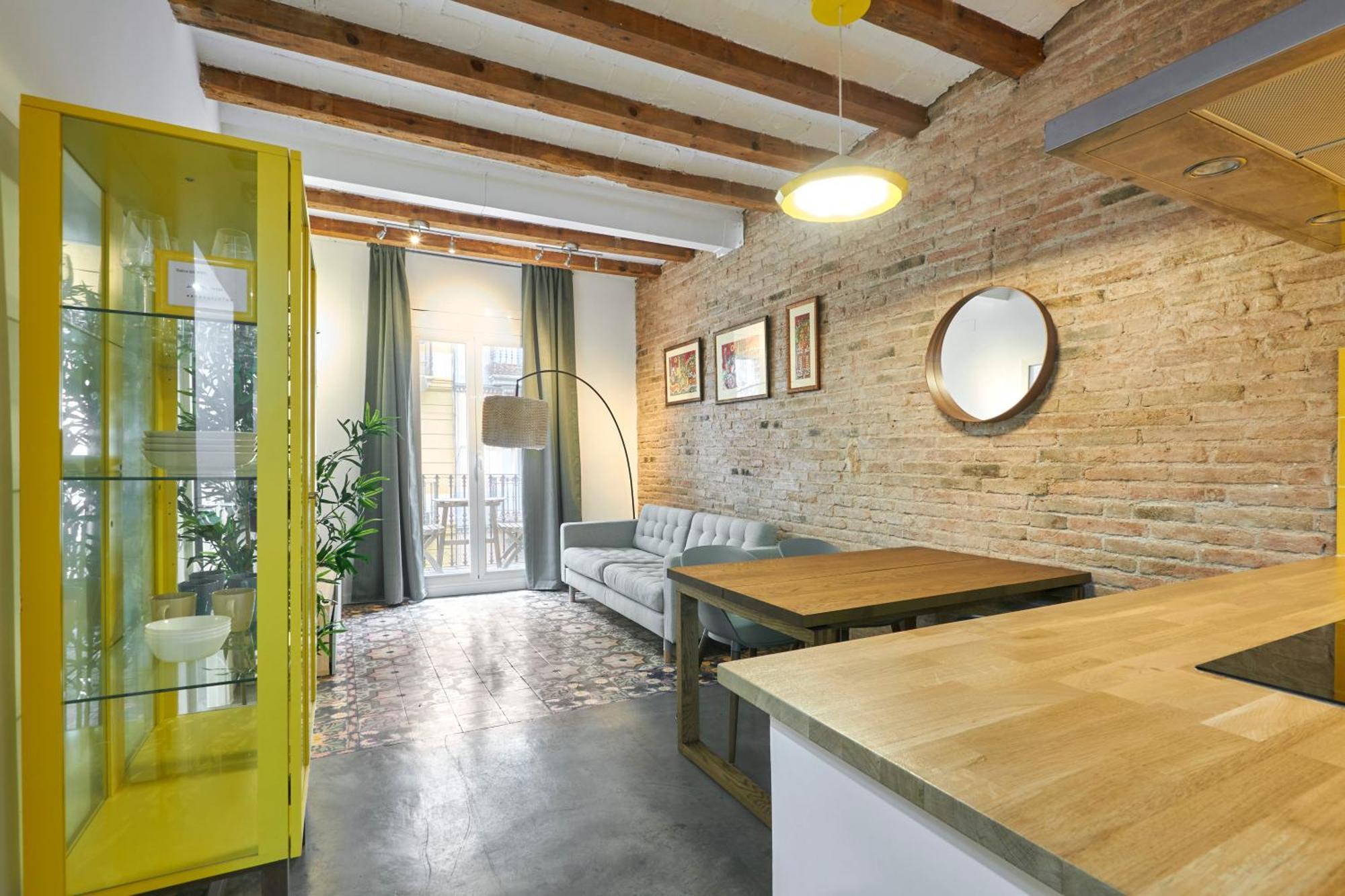64 Apartment In A Typical Barcelona'S Old Building Extérieur photo