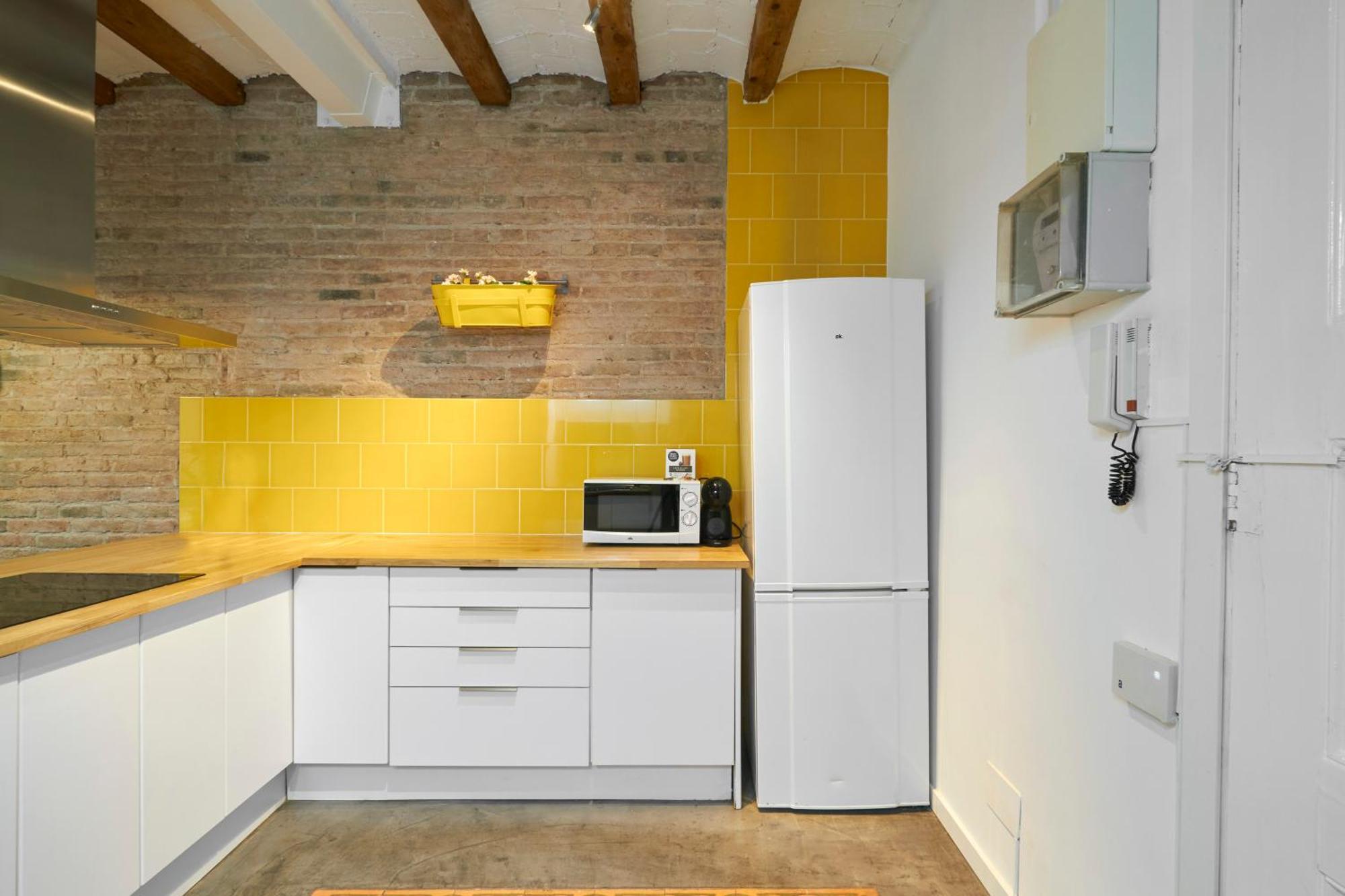 64 Apartment In A Typical Barcelona'S Old Building Extérieur photo